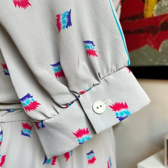 Vintage 80s Wrap Midi Dress | Gray Abstract Print | M - Picture 4 of 7